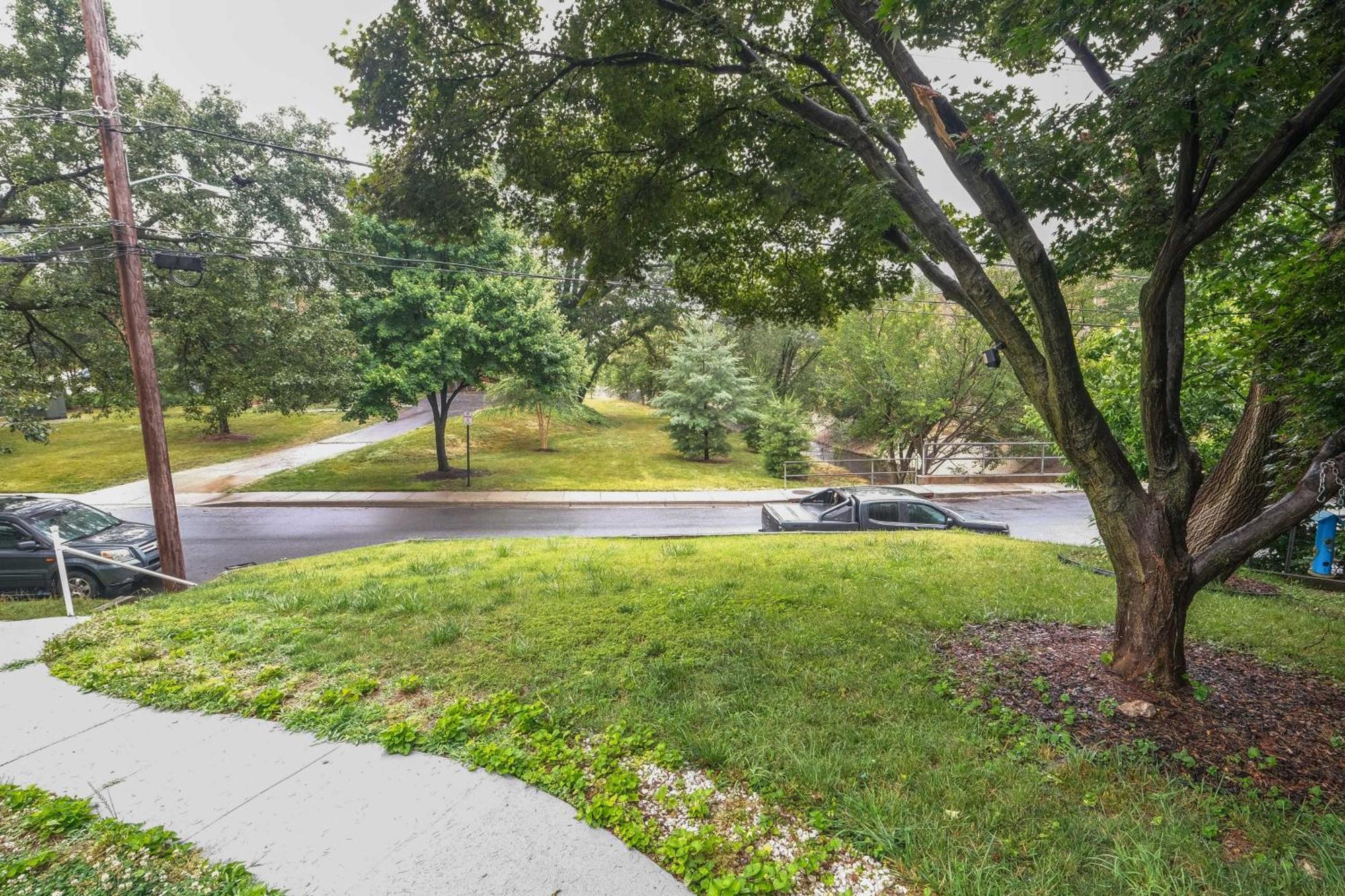 Pet-Friendly Mount Rainier Home With Gas Grill! Exterior foto